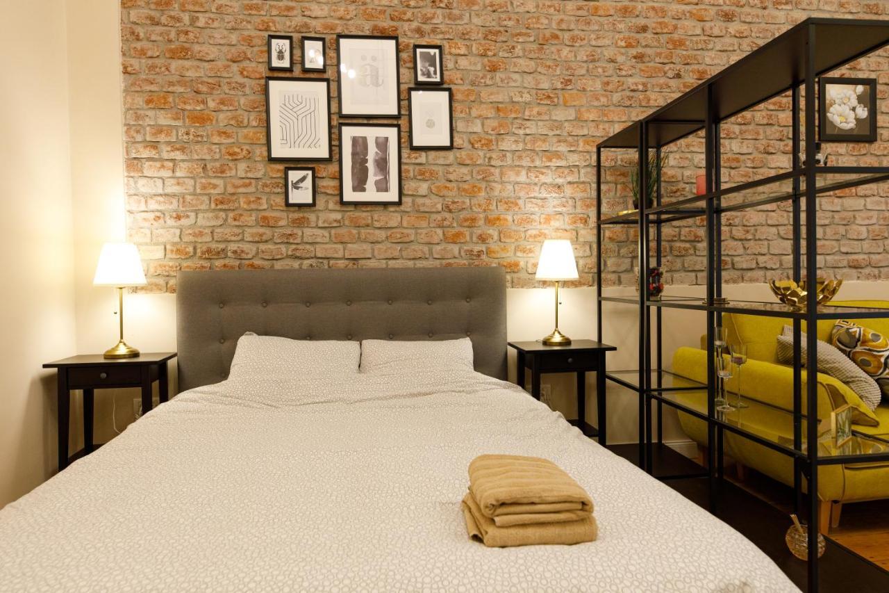 Ferienwohnung Stylish Flat In The Heart Of Historical Center Timişoara Exterior foto